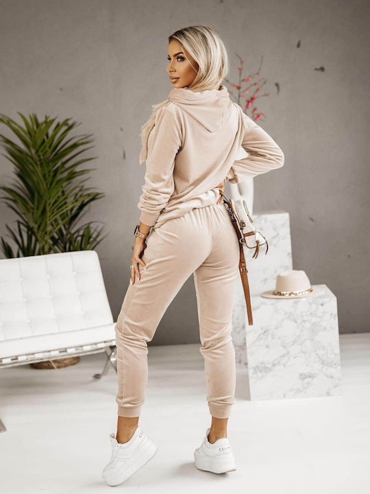Woman's Fashion Sweatsuit Graphite