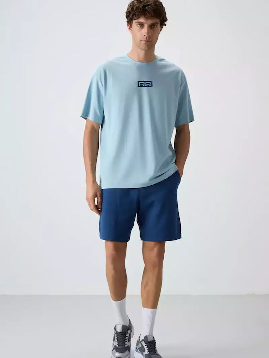 T-Shirt Light Blue