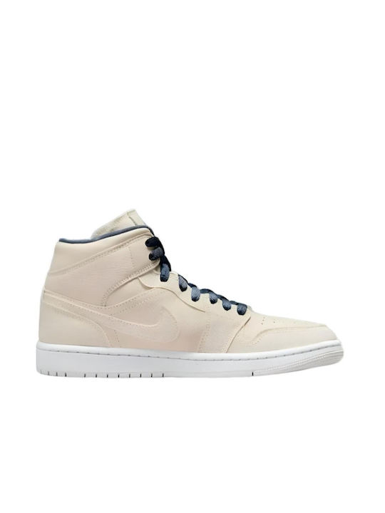 Jordan Sneakers Beige