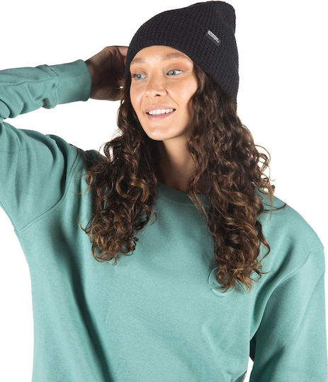 Beanie Beanie Knitted in Black color