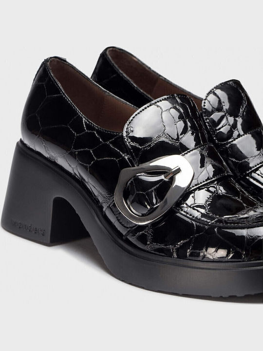 Women's Loafers in Black Color