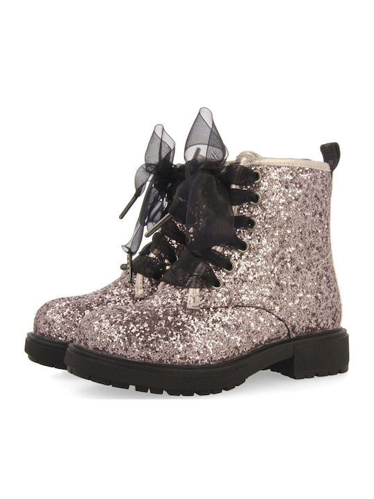Lederne Kinderstiefel mit Schnürsenkeln Rosa