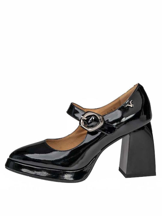 19V69 Patent Leather Black Low Heels