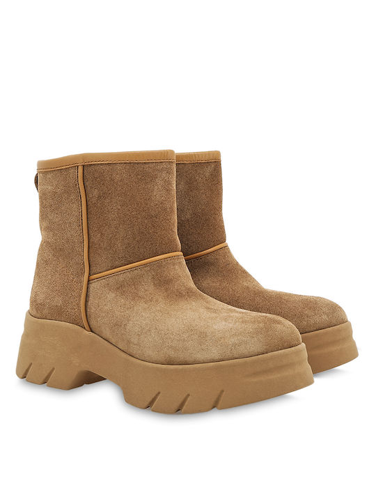 Tsakiris Mallas