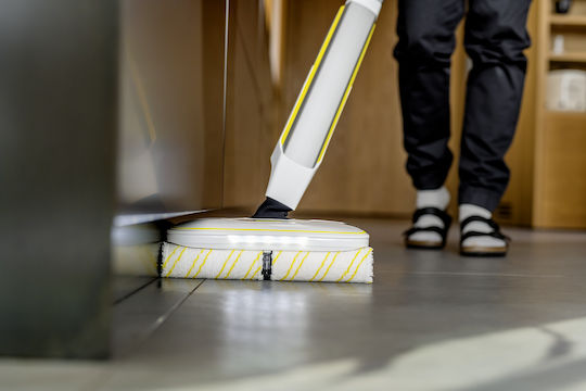 Karcher FC 8 Signature Line Vacuum Cleaner with Water Filter Battery