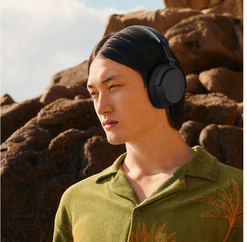 Sennheiser Accentum Ασύρματα / Ενσύρματα Over Ear Ακουστικά με 50 ώρες Λειτουργίας και Quick Charge Πολύχρωμα