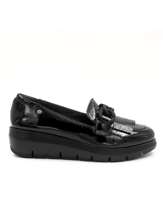 Stonefly Patent Leather Women's Loafers in Black Color