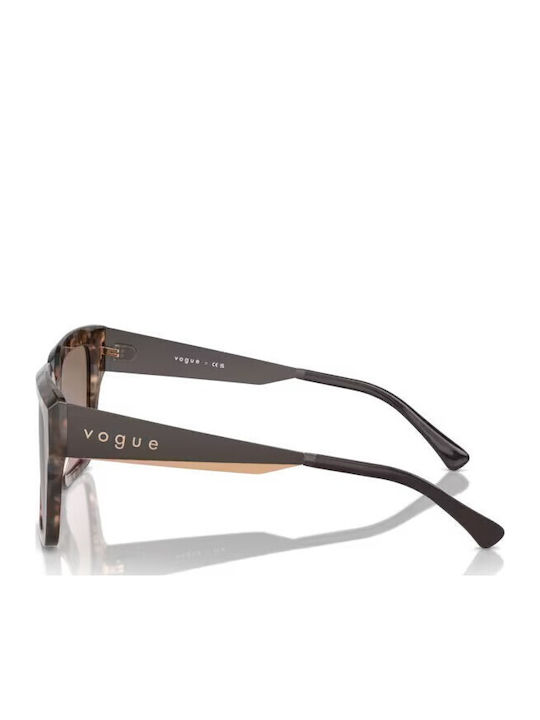 Vogue Feminini Ochelari de soare cu Maro Tortoise Cadru și Maro Degrade Lentilă VO5553S 314514