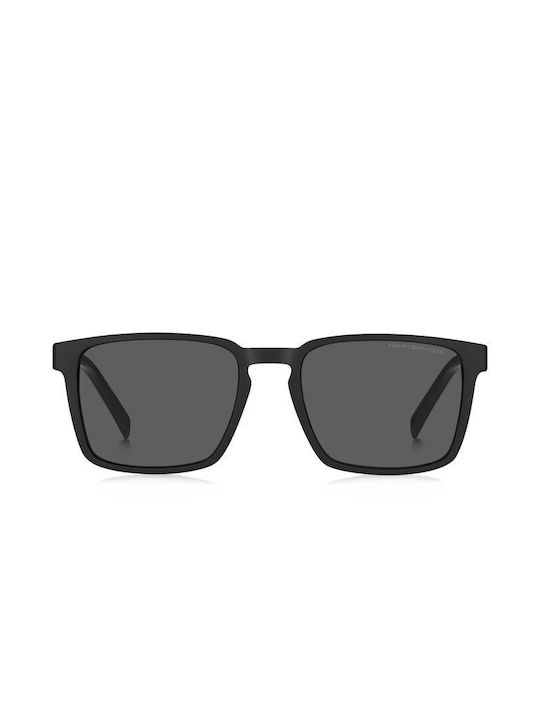 Tommy Hilfiger Men's Sunglasses with Black Plastic Frame and Black Lens TH2088/S 003/IR