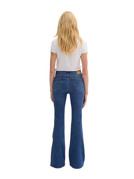 My Essential Wardrobe My Essential Wardrobe