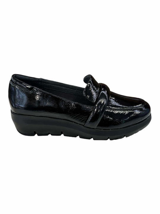 Leather Women's Loafers in Black Color