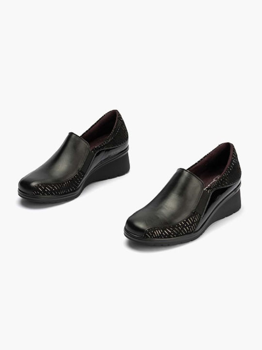 Pitillos Patent Leather Women's Moccasins in Black Color