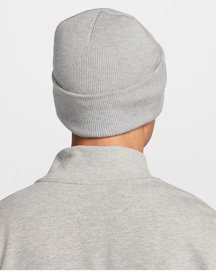Swoosh Beanie Beanie Knitted in Gray color