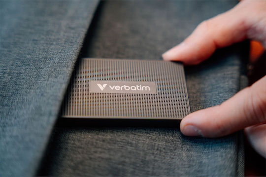 Verbatim Metal Mini USB-C / USB 3.2 External SSD 1.0TB M.2 Black