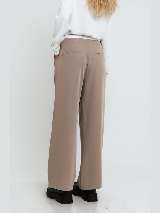 Freestyle Women's Fabric Trousers in Relaxed Fit Beige