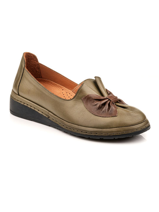 Boxer Leather Women's Loafers in Khaki Color