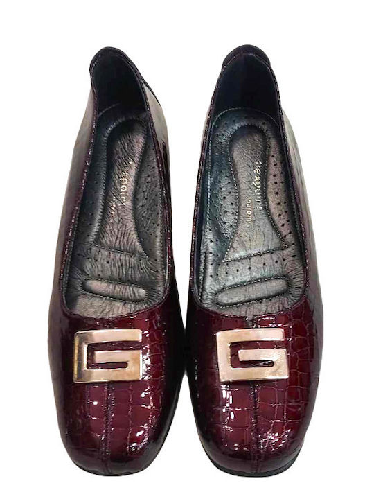 Lackleder Damen Mokassins in Burgundisch Farbe