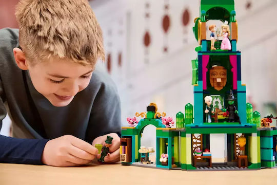 LEGO Wicked Welcome To Emerald City For 9+ Years 945 Pieces
