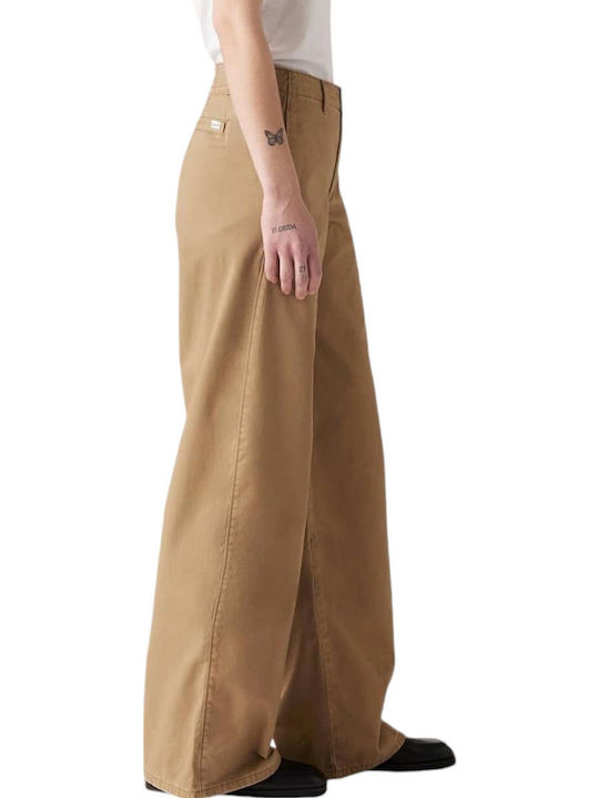 Damen Jeans Hosen in Carrot Passform Braun