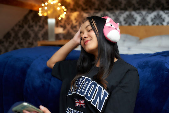 Jazwares Squishmallows Plush Wireless / Wired Over Ear Headphones with 6 hours of Operation Fifi