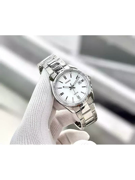 Casio Men's Watch 38.5mm Battery with Silver Metal Bracelet