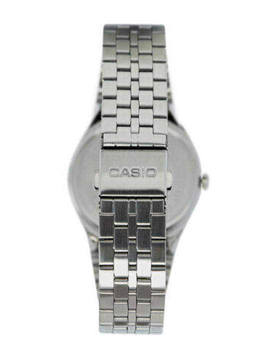 Casio Casio Edifice Ρολόι Μπαταρίας με Μεταλλικό Μπρασελέ Casio Casio Edifice Ρολόι Μπαταρίας με Μεταλλικό Μπρασελέ