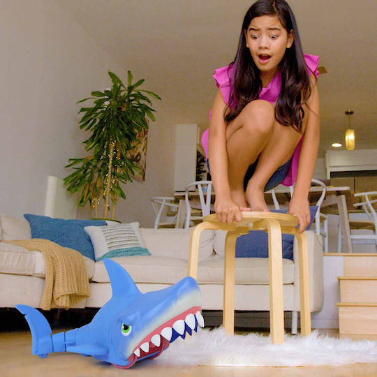 Giochi Preziosi Mega Chomp - Shark Remote Controlled Toy