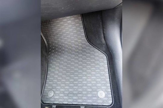 Rubber Mats Geyer & Hosaja Audi A3 8v 2012-2020 Skoda Octavia III 2013-2019 Octavia IV 2020+ VW Passat B8 2014+ Golf Sportvan 2013-2020 Cupra Formentor 2020+ 4 Pieces 815/4c