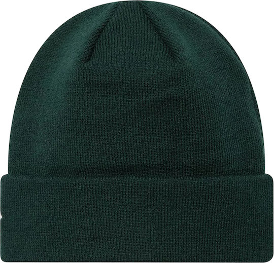 League Essential Beanie Beanie Knitted in Green color