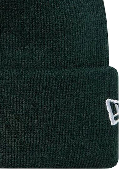 League Essential Beanie Beanie Knitted in Green color