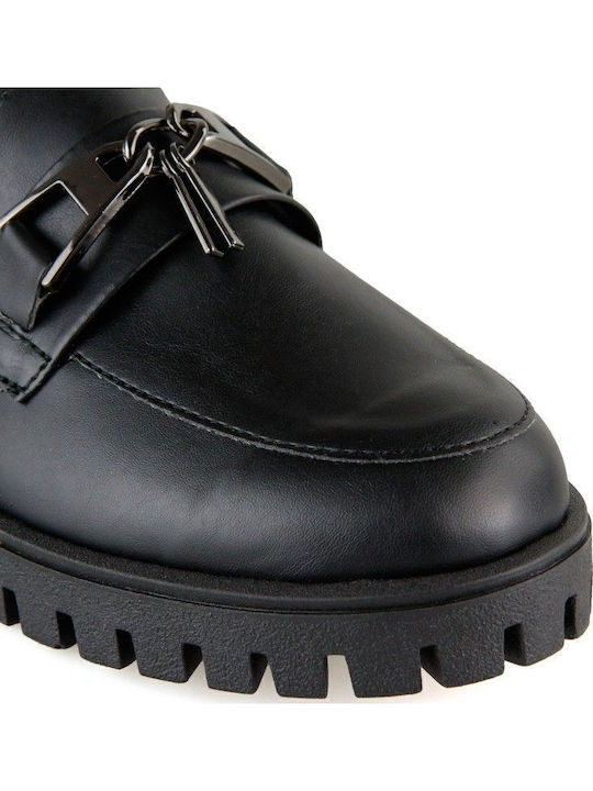 Mocasini negri cu decorațiune metalică