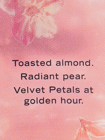 Victoria's Secret Loțiune de corp hidratantă Golden Petale de Catifea pentru Ten Normal 236ml