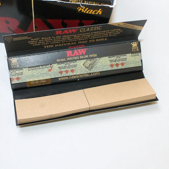 Raw Classic Black Cigarette Rolling Papers King Size Slim with Cone Tips 32 sheets 1pcs