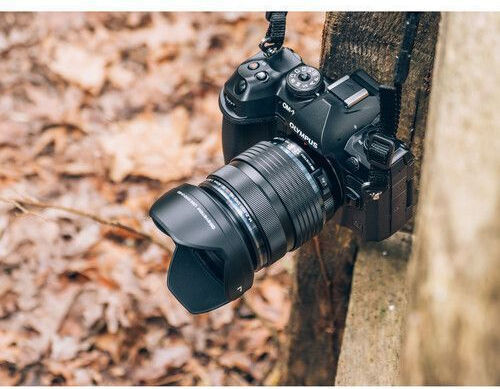 Olympus OM-1 Mark II Mirrorless Camera Kit (ED 12-40mm F2.8 PRO II) Black