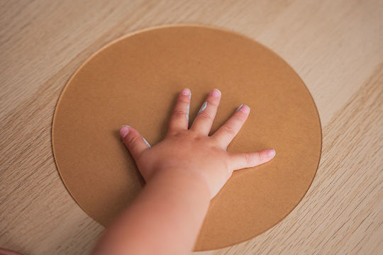 Petit Artichaut Keepsake Imprint made of Wood