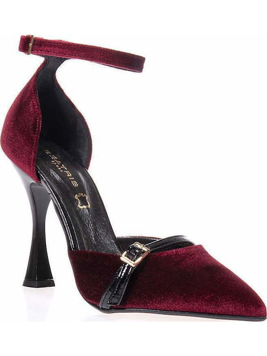 Pumps mit Riemchen Burgundisch