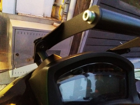 Μπαράκι Στήριξης Smartphone / Gps Για Yamaha Tricity 125 / 155 2014-2023