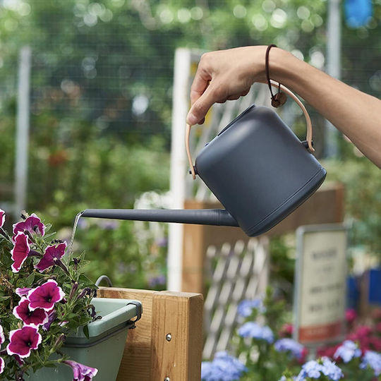 Plastic Watering Can 1.7lt Gray