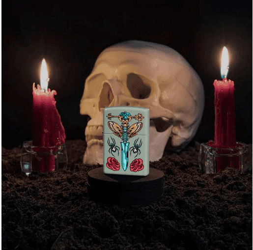 Zippo Αντιανεμικός Αναπτήρας Φλόγας Gothic Dagger