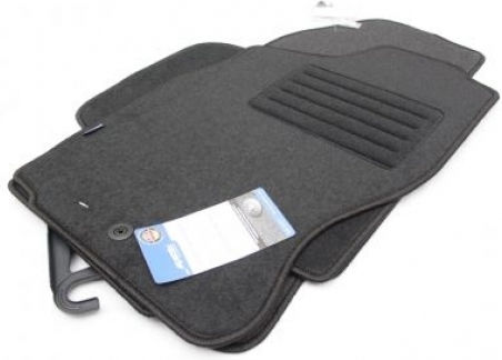 Petex Set of Front and Rear Mats 4pcs for Nissan Terrano 1996-2004 Black