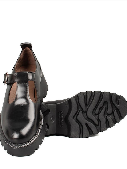 Leather Women's Loafers in Black Color