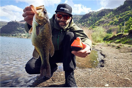 Deeper Fish Finder