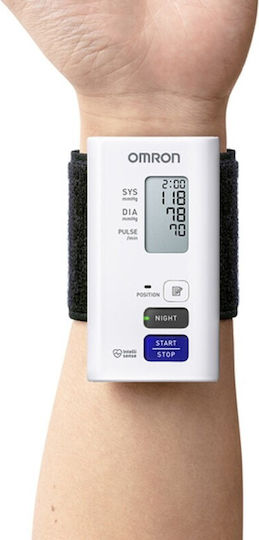 Omron NightView Digital Blutdruckmessgerät Handgelenk mit Arrhythmie-Erkennung HEM-9601T-E