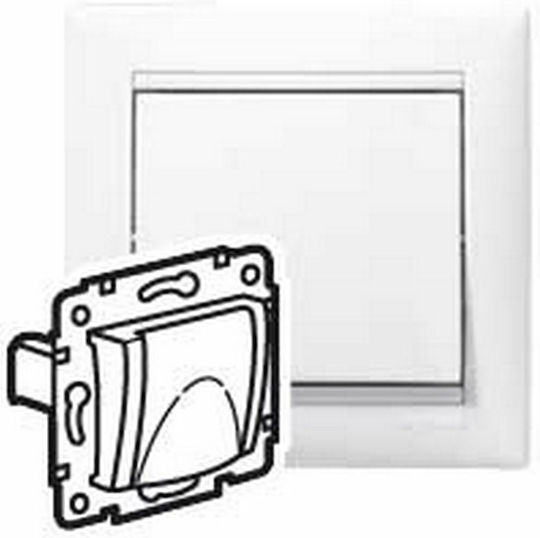 Legrand Valena Single Flush Power Socket with Lid White