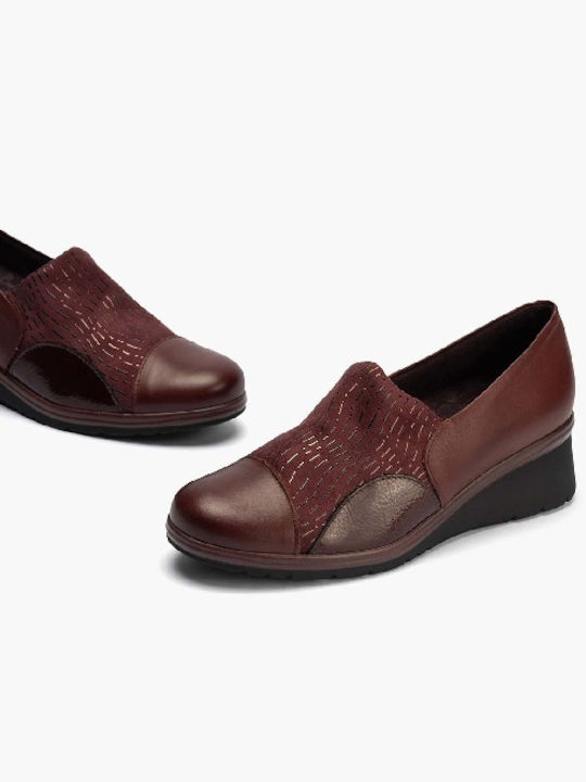 Pitillos Patent Leather Women's Moccasins in Burgundy Color