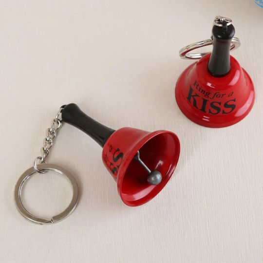 Μπρελόκ Κουδούνι Ring Kiss