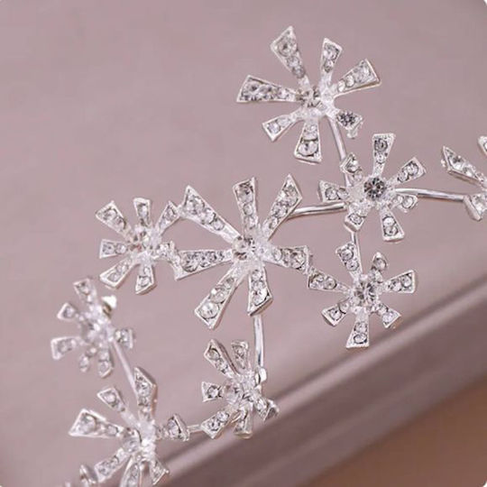 Frumoasă Decorațiune de Păr pentru Mireasă din Cristal Argintiu Aneta Dimensiuni Lungime 38cm Lățime 6cm