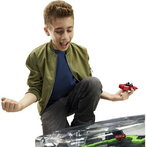 Hasbro Beyblade – Bbx Deluxe String Launcher Set