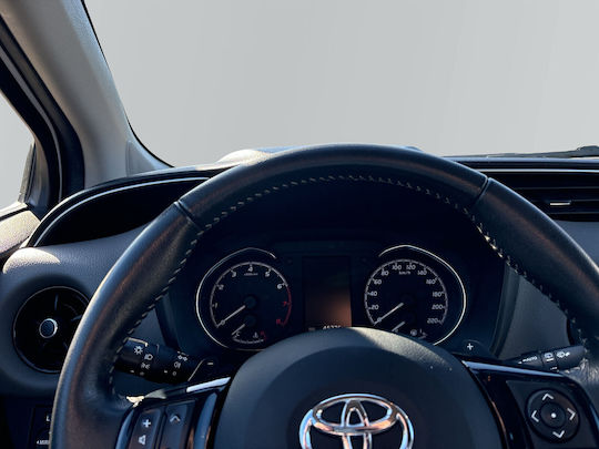 Toyota Yaris 1.5 CVT Van Aktiv TSS '19
