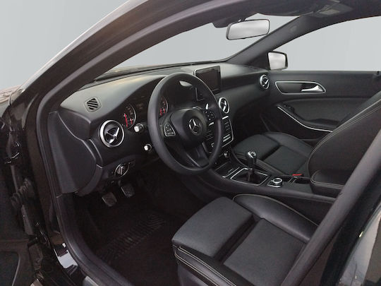 Mercedes-Benz Un clasă O 160 zile '18